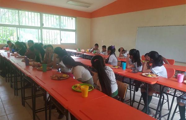 Antorcha Magisterial logra comedor escolar en secundaria de Tlachiquilyacapa