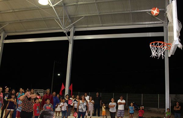 Inauguran antorchistas domo deportivo y cancha de usos múltiples