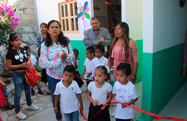 Mejoran antorchistas condiciones educativas de preescolar de Nueva Generación 