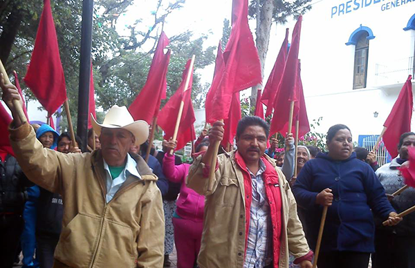 Piden antorchistas de General Cepeda Audiencia con Juan Salas