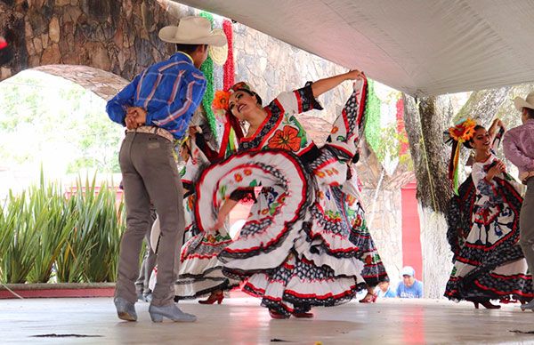 Asistirán artistas a Concurso de Folclor Internacional