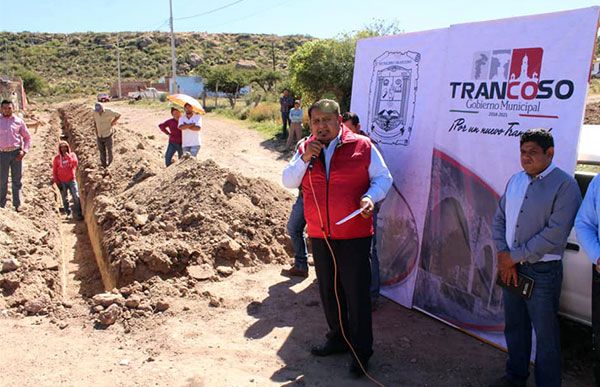 Arranca obra de red hidráulica en el barrio Trancosito 