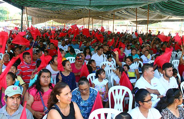 Miles de calentanos festejan tres años de lucha organizada