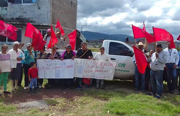 Arrancan las ampliaciones de electrificaciones en Maravatío logradas por el pueblo organizado