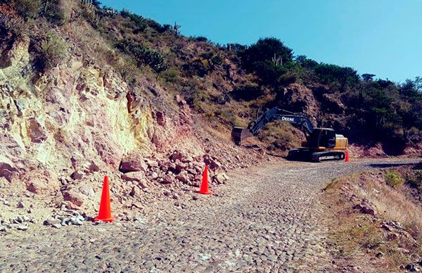 Todo listo para el arranque de obra de camino gestionado por Antorcha en Boyecito 