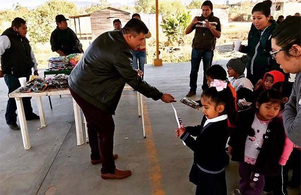 Gracias a Antorcha, la alegría invadió a niños de Atzompa