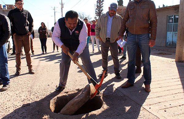 Familias del barrio El Panal se benefician con ampliación de red de drenaje