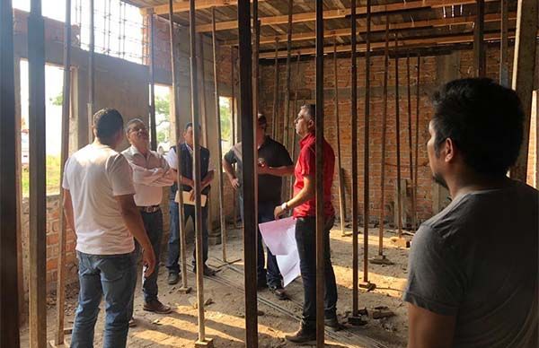 Avanza construcción de Casa de Estudiantes en Coquimatlán