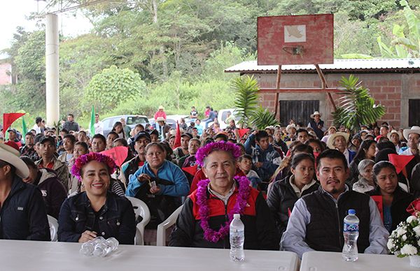 Antorchistas en la Sierra de Tequila festejan su 2do aniversario