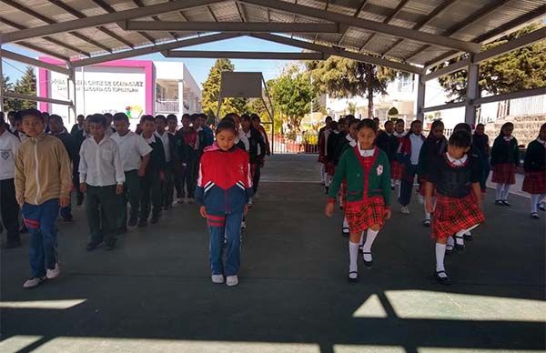 Antorcha fomenta la cultura entre los niños