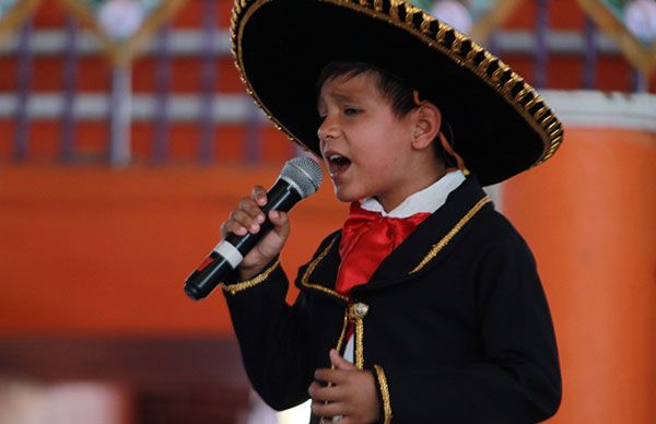 Infantes muestran su talento en Espartaqueada Cultural