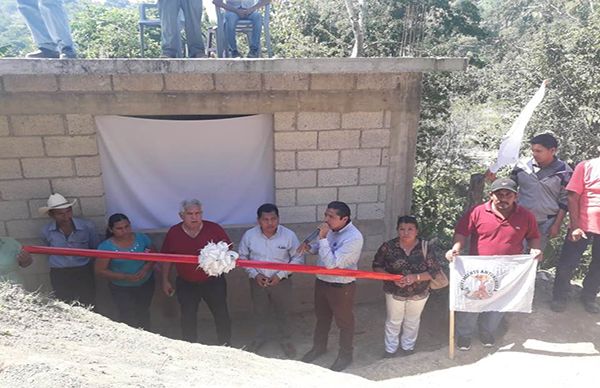 Inaugura Antorcha acciones a la vivienda en Tantoyuca