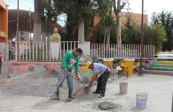 Ayuntamiento municipal antorchista apoya la infraestructura de instituciones educativas