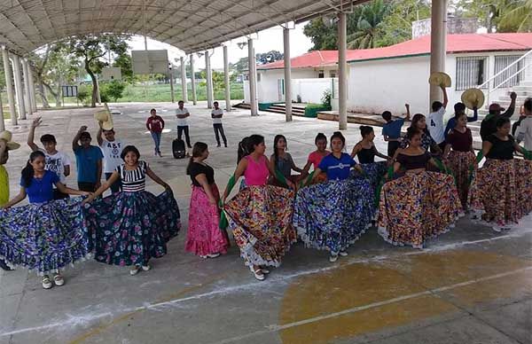 Antorcha invita a unirse a Grupo de Danza