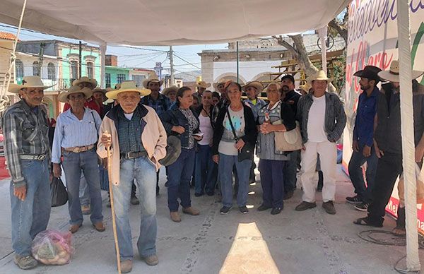 Campesinos de Charo piden atención a su demanda de fertilizante