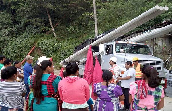 Inician ampliación de la red eléctrica en la calle Cuhwit de Filomeno Mata