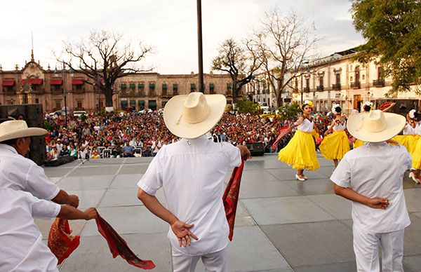 Festival de ganadores michoacanos conquista al pueblo moreliano