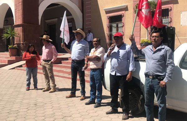 Exhorta dirigencia estatal de Antorcha a edil de Cadereyta a atender, escuchar y resolver