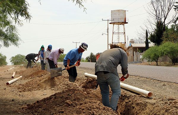 Vecinos de San Martín beneficiados con agua potable  