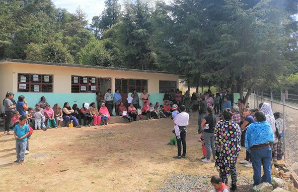 Habitantes de la colonia 23 de marzo viven a la espera del servicio de agua potable