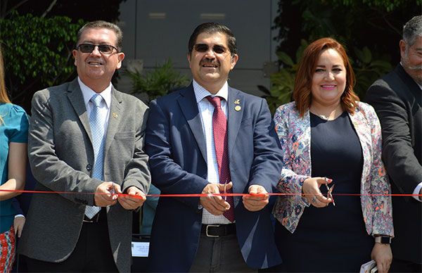 Brasil Acosta inaugura Feria Internacional del Libro de La Cámara de Diputados