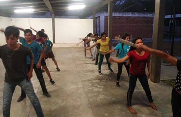 Implementan taller de danza en el CBTA 110 de Cuautitlán