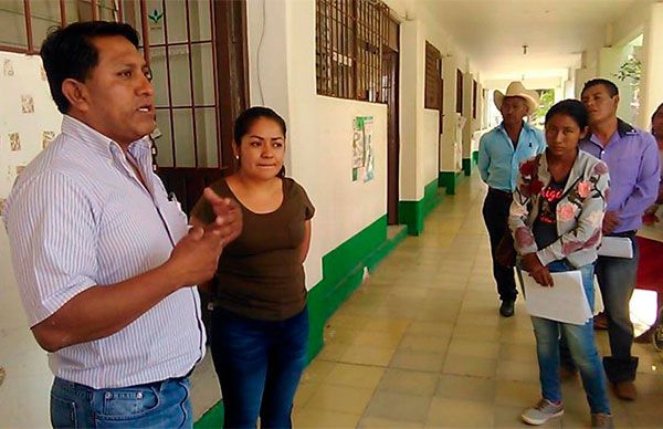 Luchan por obras que ayuden a mejorar su entorno social