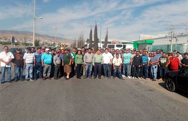 Transportistas acusan de acoso y extorsión a inspectores de la SCT