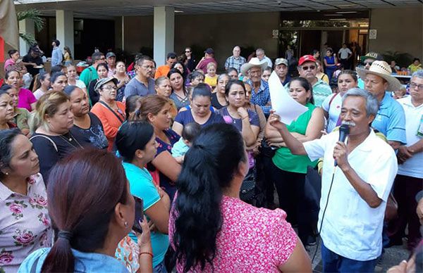 Continuará plantón antorchista en Palacio de Gobierno