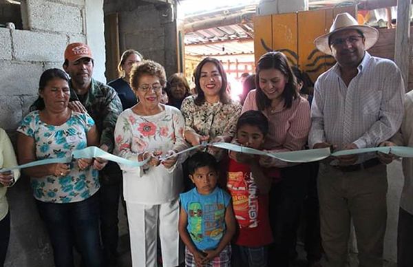 Lleva  Antorcha acciones de vivienda a familias de Huatusco 