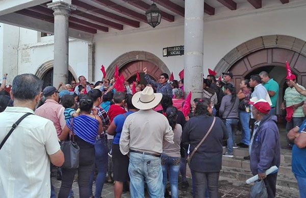 Colonos denuncian actitud autoritaria del edil de Tacámbaro