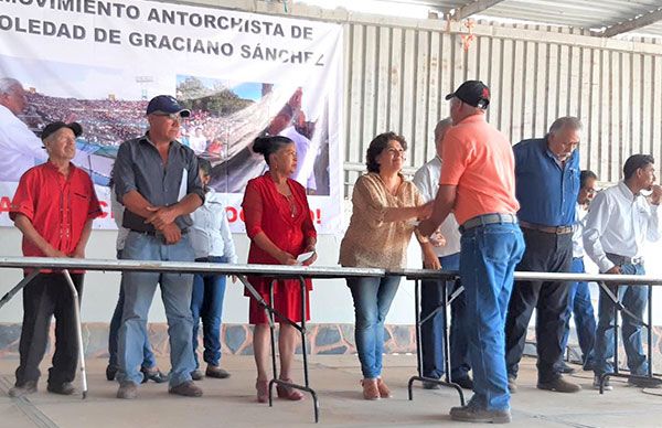 Reciben apoyo por parte de SEDARH ganaderos de Gómez y de la Libertad