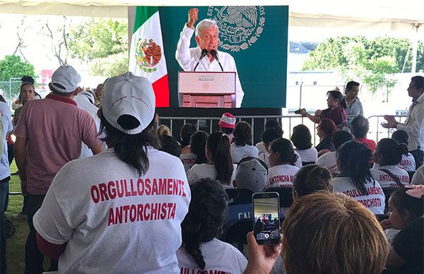 Antorcha pidió respeto a Andrés Manuel López Obrador en Querétaro