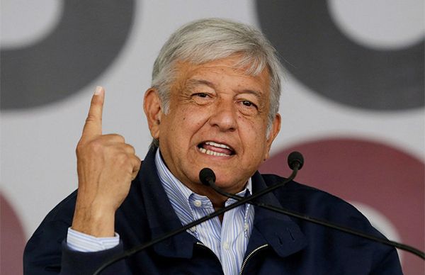 Pueblos y colonias se quedan sin obra pública; AMLO calumnia a las organizaciones que protestan