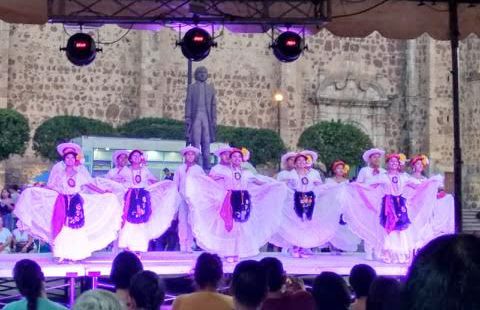 Destacada presencia de escuelas antorchistas en Tequila, Jalisco