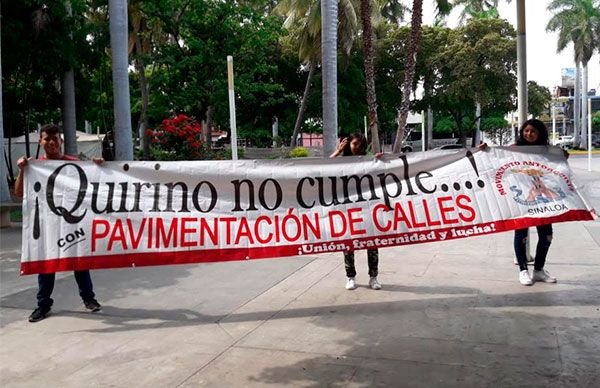 Más de un mes de plantón y se ignoran demandas de sinaloenses organizados