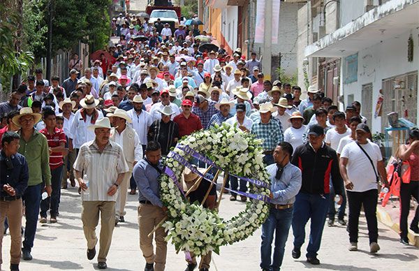 Antorchistas tamaulipecos recuerdan a Marlene y a Axel, en el Día de los Mártires Antorchistas