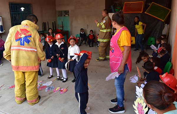 Con la campaña Más vale prevenir, Protección Civil municipal asiste a escuelas en Villa de Ramos