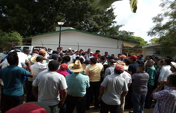 Campesinos de la sierra de Santa Martha solicitan la afiliación al programa Bienestar para la producción