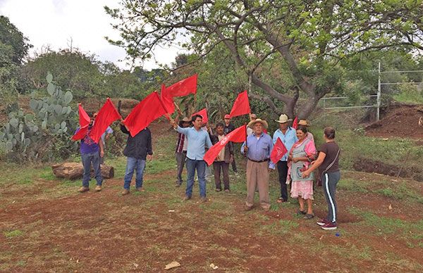 Logran arienses construcción de baños para el campo deportivo de San José de Chuén