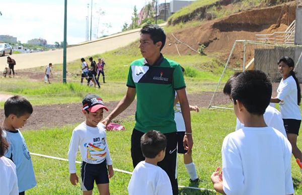 El IDSDM invita al proyecto deportivo Cambiando a México con un balón