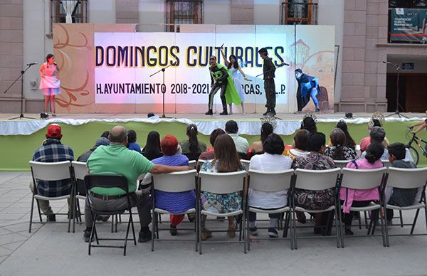 En Charcas, Domingos Culturales son una tradición