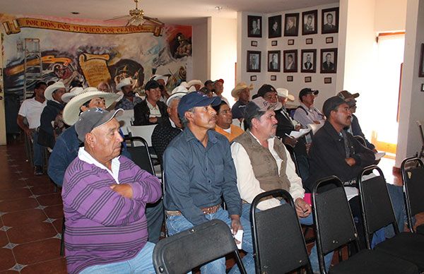 Conagua capacita a ejidatarios en Charcas 