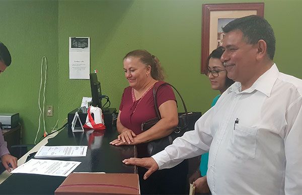 Dirigentes antorchistas gestionan transporte para evento de 45 Aniversario 