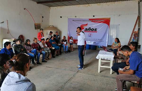 Estudiantes de telesecundaria de Casa de Cerros tienen domo logrado por Antorcha