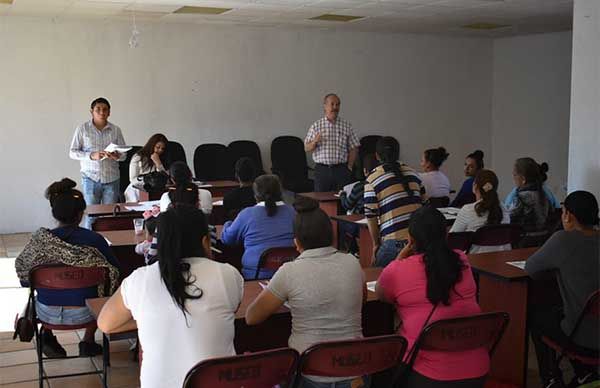 Emprende Gobierno municipal y servicio nacional del empleo cursos de capacitación