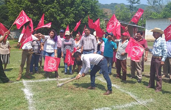 Jacatepec progresa gracias a lucha antorchista