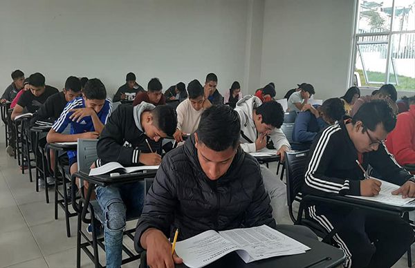 El Instituto Deportivo Salvador Díaz Mirón realiza segundo examen de admisión 