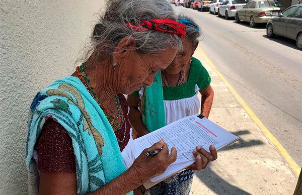 Sin medicamentos ni servicios básicos en la huasteca hidalguense