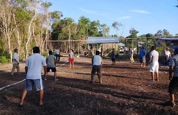 Promueven el deporte en La Antorcha de Bacalar 